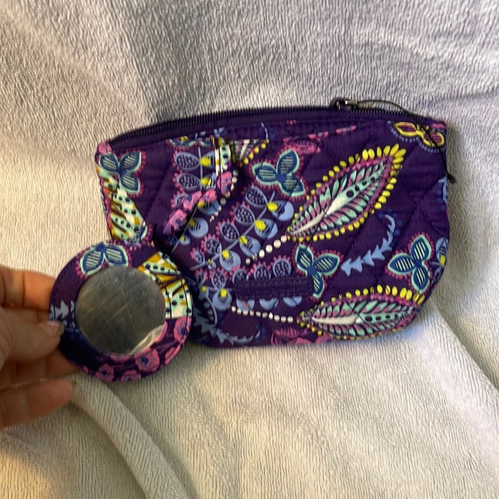 Vera Bradley Mirror Cosmetic. Retired pattern. NWOT